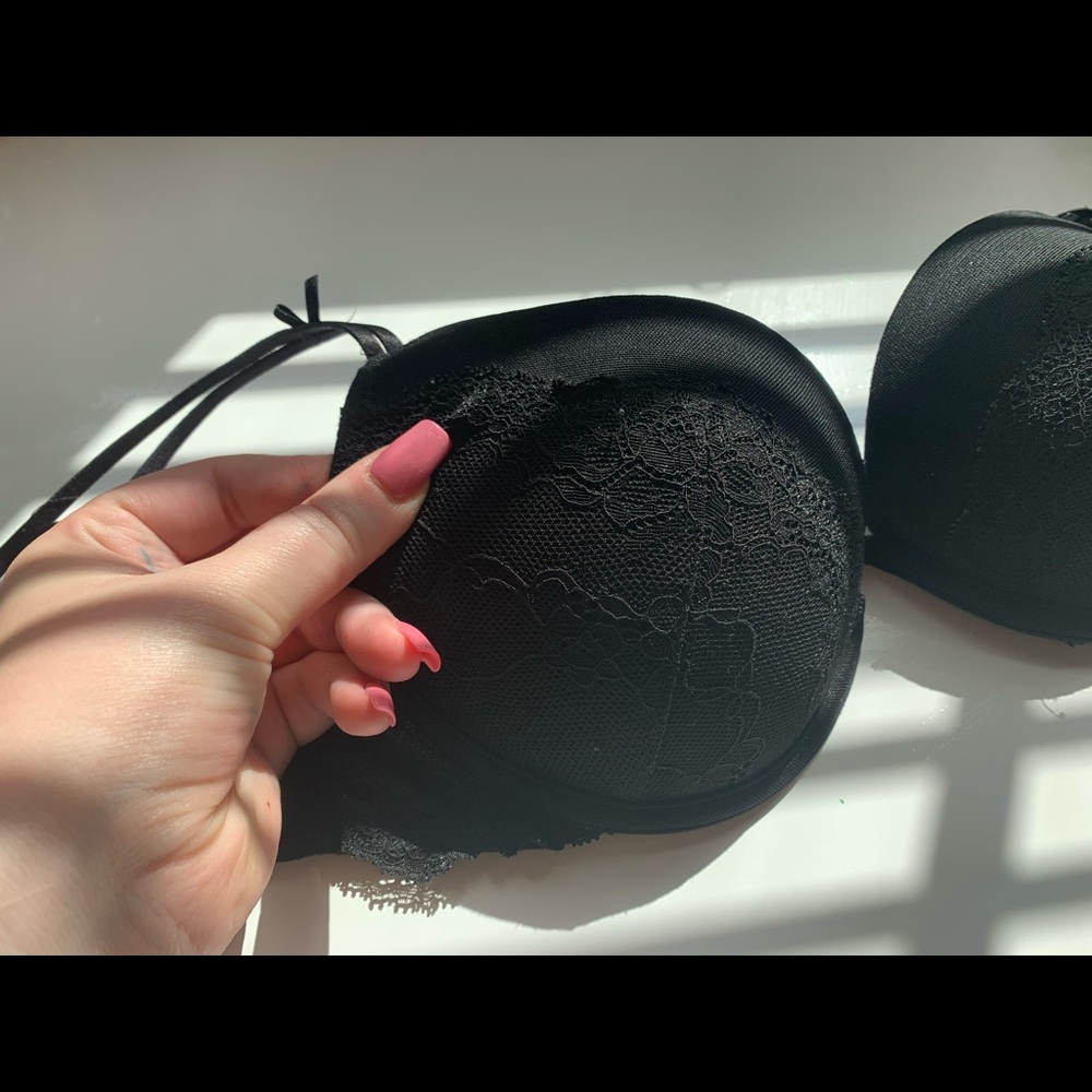 H&M - Push up Bra - Black Lace - Size 34B